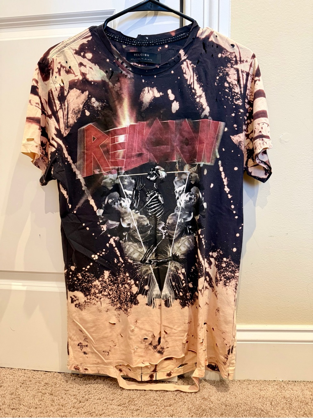 Graphic Bleach-Effect Short Sleeve Tee - Black & Cream
